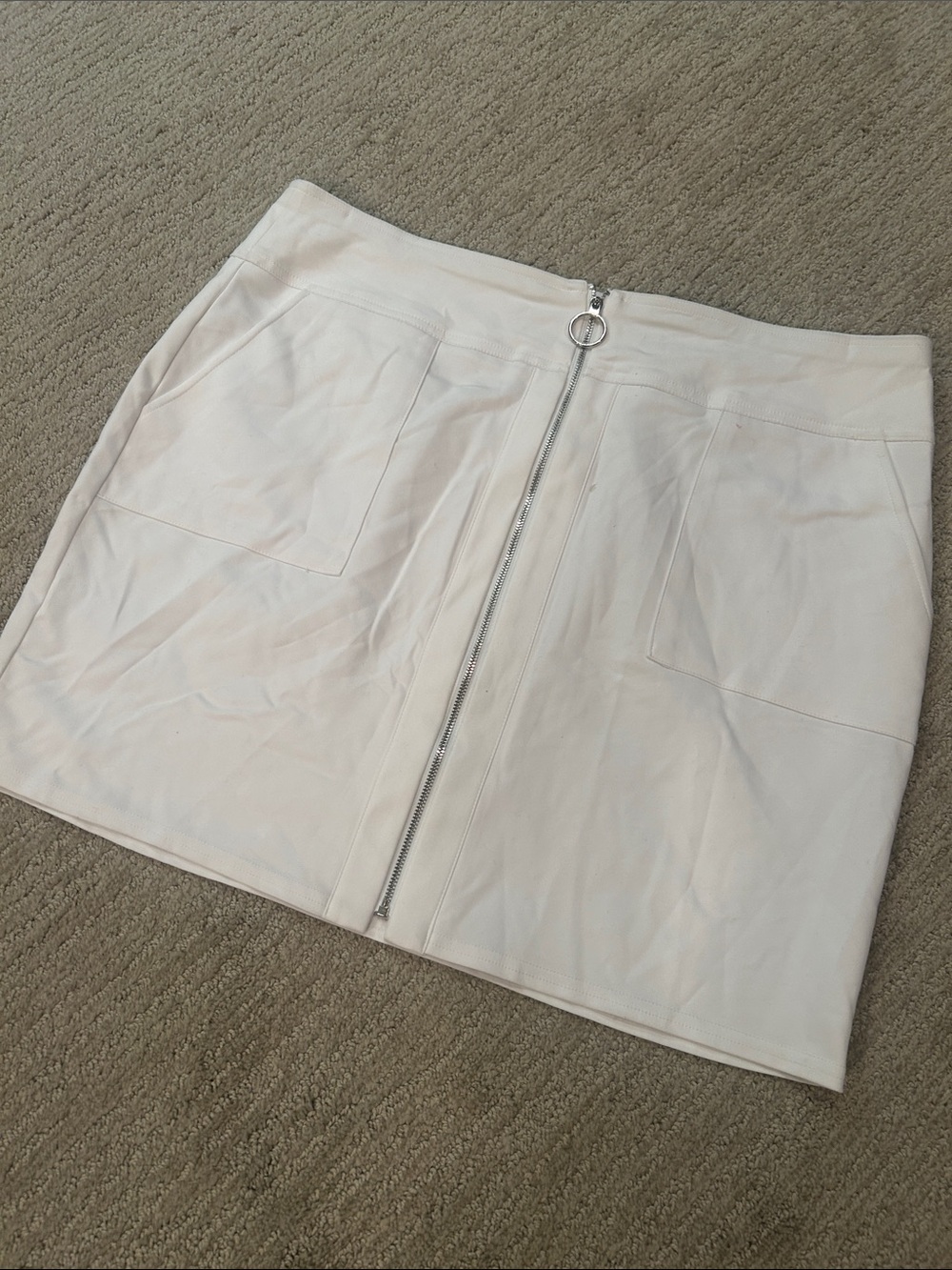 INC International Concepts White Front-Zip Mini Skirt with Patch Pockets
